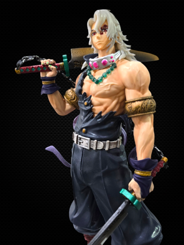 TENGEN UZUI ACTION FIGURE (30CM) - DEMON SLAYER - Image 2