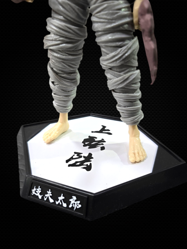 GYUTARO UPPER MOON SIX DEMON ACTION FIGURE (30CM) - DEMON SLAYER - Image 4